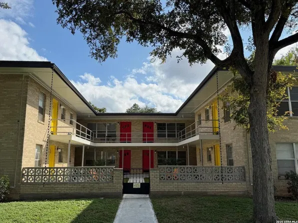 118 Funston Pl, San Antonio, TX 78209