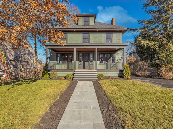 152 Stratford St, West Roxbury, MA 02132