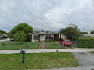 950 SW 74th Ct, Miami, FL 33144