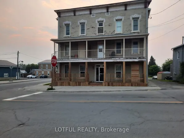 2084 Dundas St #2, Edwardsburgh/cardinal, ON K0E 1E0