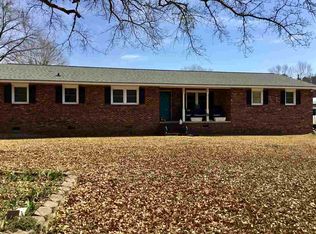 107 Harvey Dr, Honea Path, SC 29654