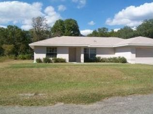 131 Guava Place Dr, Ocklawaha, FL 32179