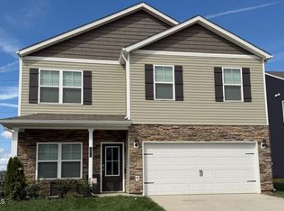 2006 Fox Meadows Cir, Bluff City, TN 37618