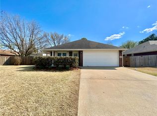 419 Nelda Ave, Lowell, AR 72745