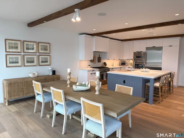 111 Rowayton Ave #201, Norwalk, CT 06853