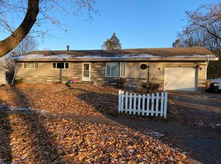 239 Orchard St, Saranac, MI 48881