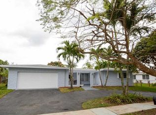 1841 NW 105th Ave, Pembroke Pines, FL 33026