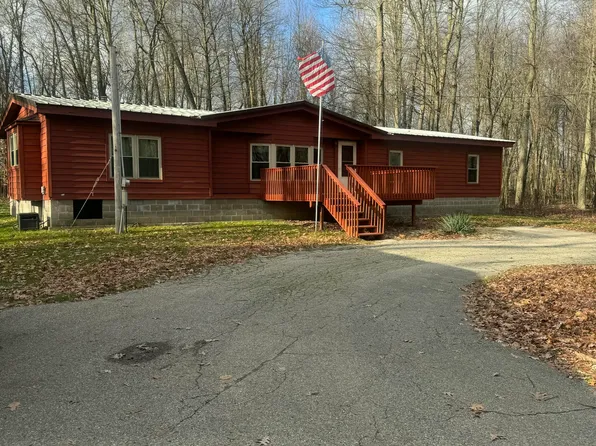 6262 E 86th St, Newaygo, MI 49337