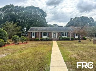 300 Violeta Cir, Goldsboro, NC 27534
