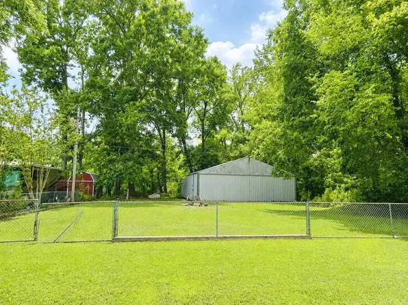 910 Cooter Neck Rd, Heber Springs, AR 72543