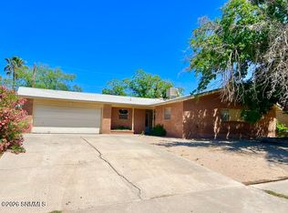 1005 Ellendale Dr, Las Cruces, NM 88005