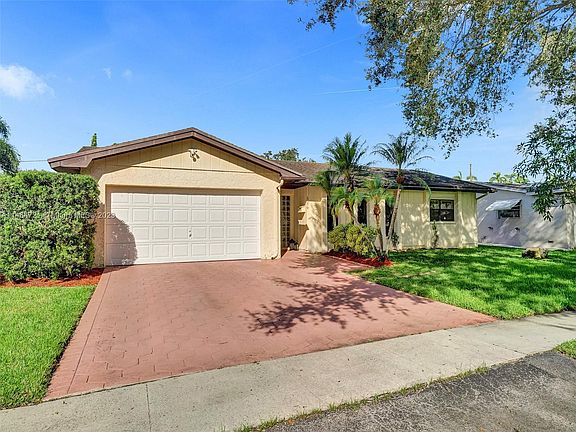 2nd image of 5079 SW 88th Ter