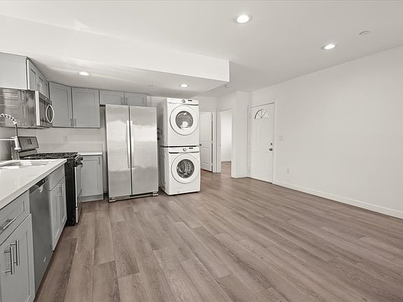 2nd image of 1887 W 20th St #1/2