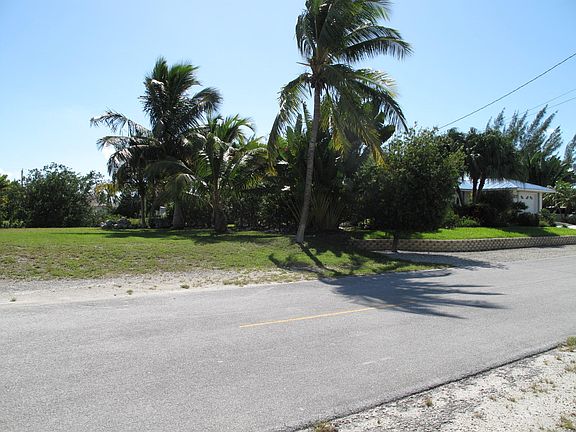 5th image of 1 Avenue West Ave