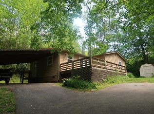 134 Walton Dr, Sylva, NC 28779