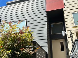 6025 California Ave SW APT C, Seattle, WA 98136