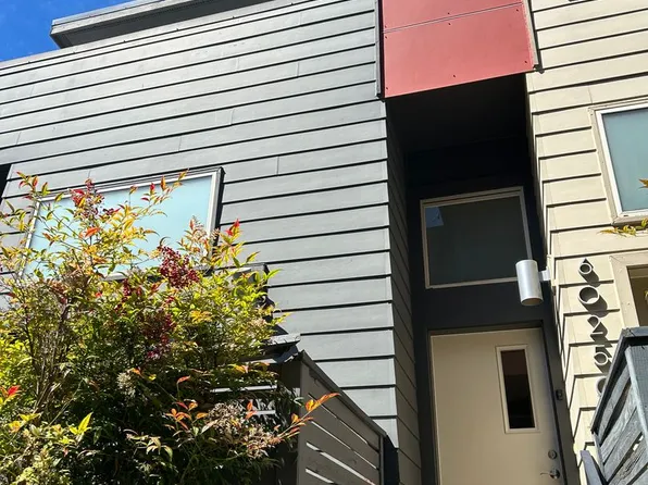 6025 California Ave SW APT C, Seattle, WA 98136