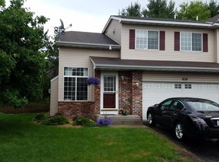 828 Evergreen Cir, Hudson, WI 54016