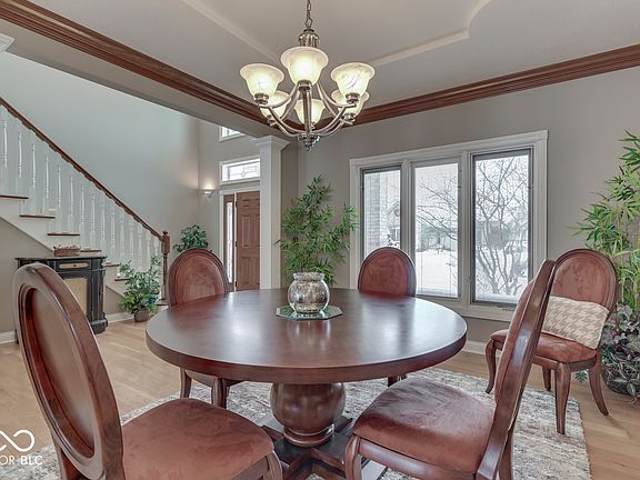 5th image of 2861 Shadwell Pl