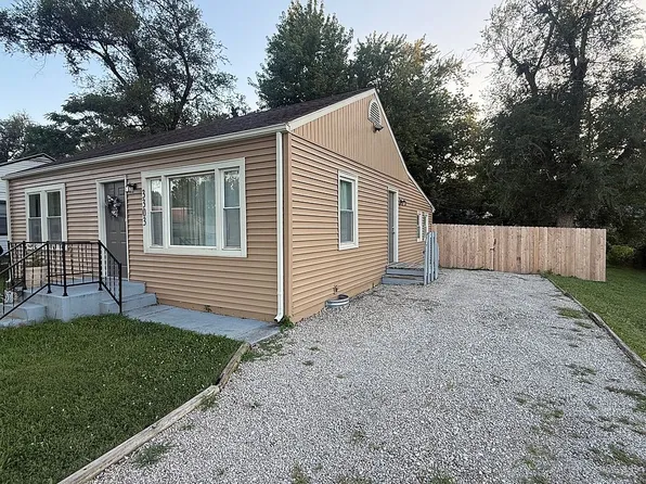 3303 SE Indiana Ave, Topeka, KS 66605