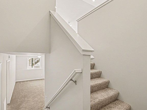 2nd image of 125 Mayfield Dr