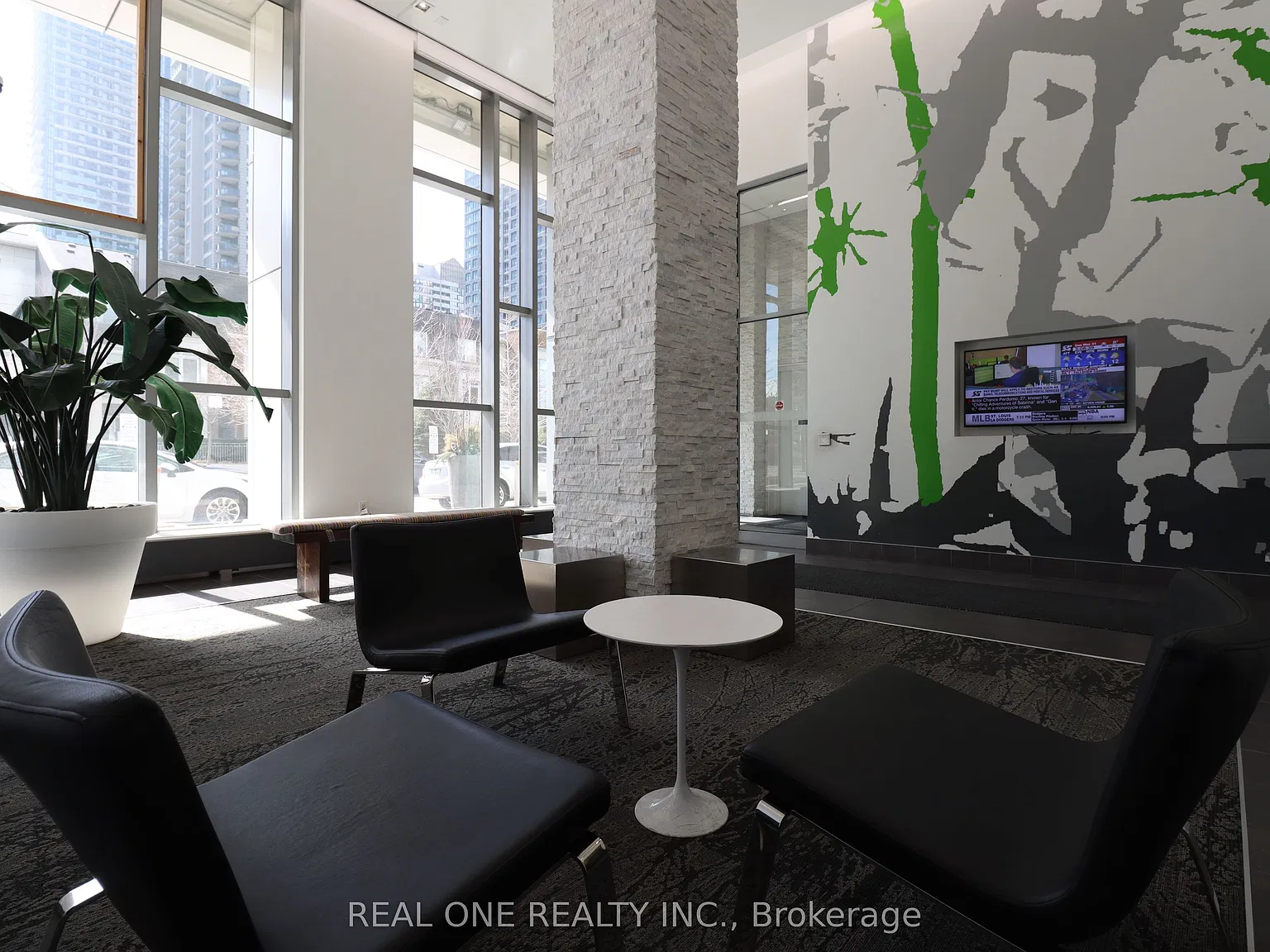 2 bed, $2,750 — Photo 2