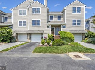 402 Schooner Way #38, Chester, MD 21619