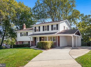 5500 Amesfield Ct, Rockville, MD 20853