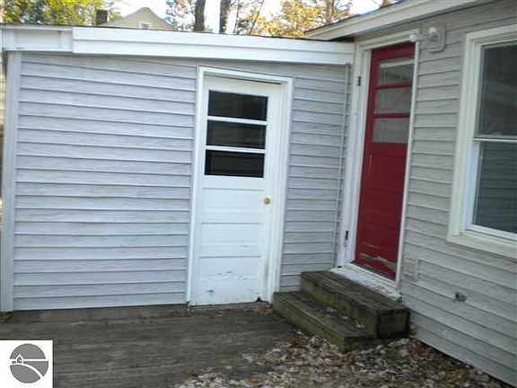 5th image of 4124 Park Ln
