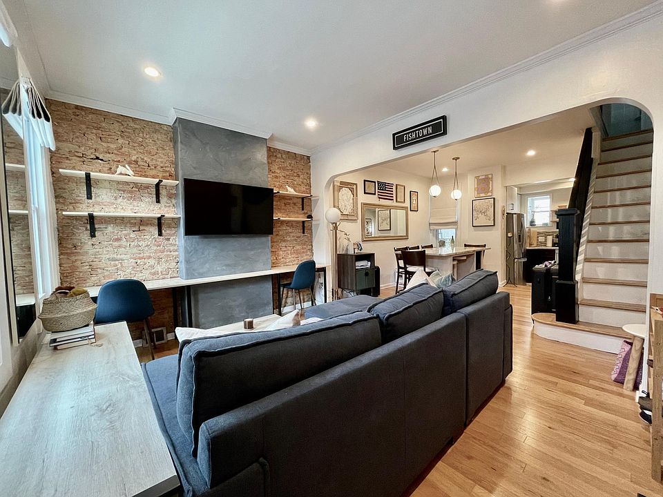 Living Room - Arrangement 1 (ability to request your preferred arrangement)