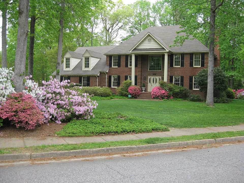 1st image of 800 Coverdale Ln