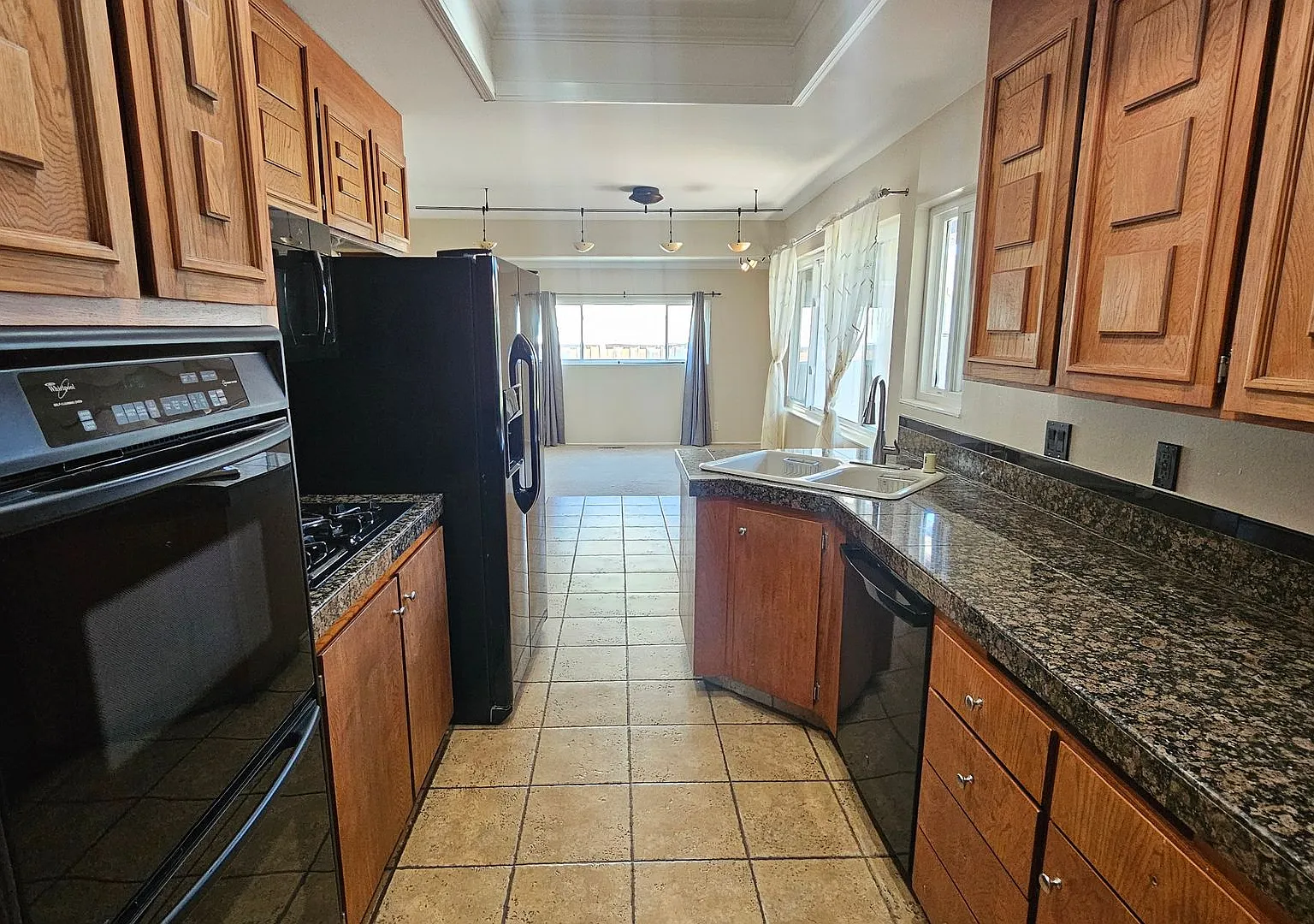 Pleasanton Single Level House — Photo 3