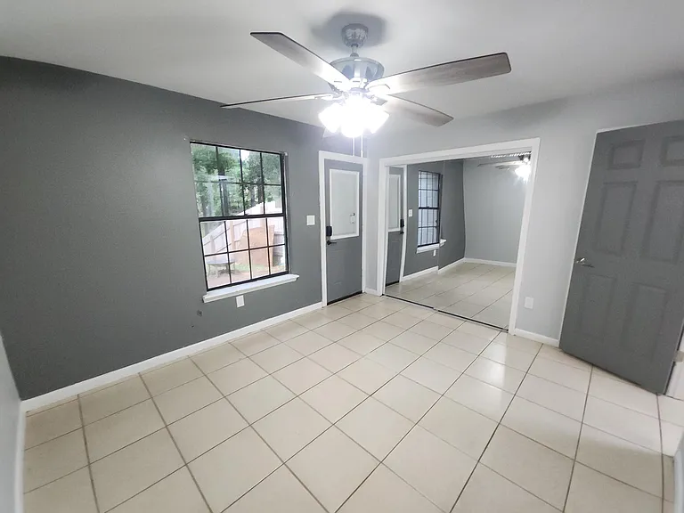 1143 Ocala Rd — Photo 17