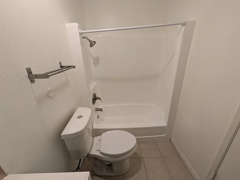 500 Cagney Ln — Photo 4