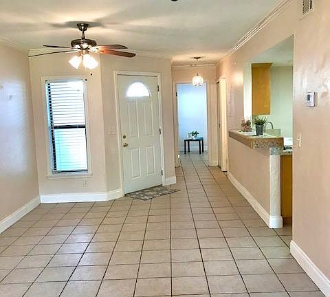 4th image of 1212 Songbird Ln