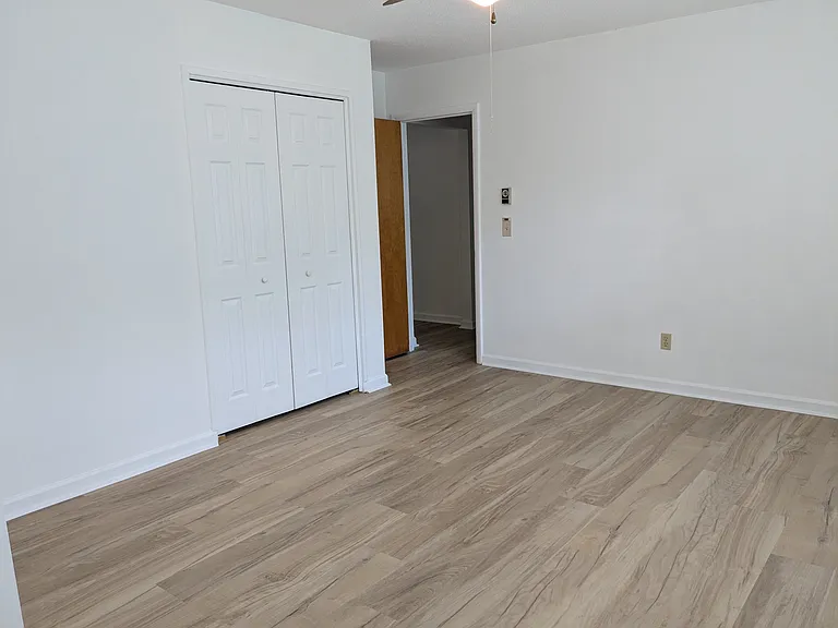 138 Governors View Rd #A — Photo 8