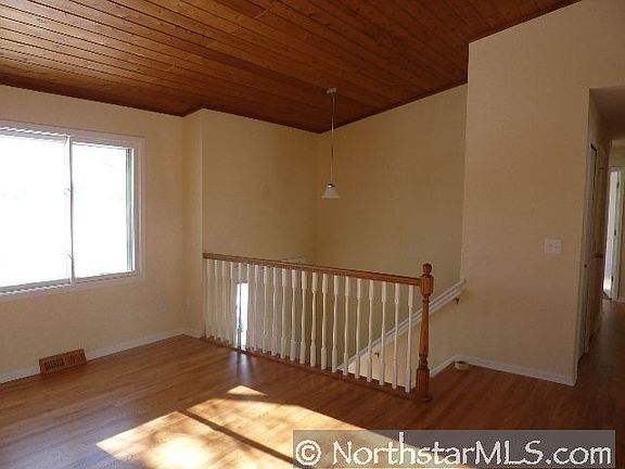 4th image of 511 Westfield Ln