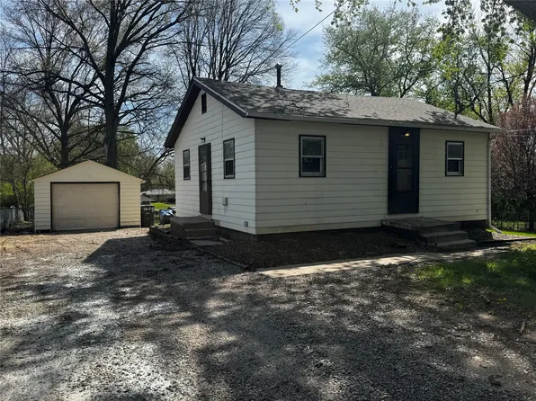 1608 Highview Dr, Des Moines, IA 50315