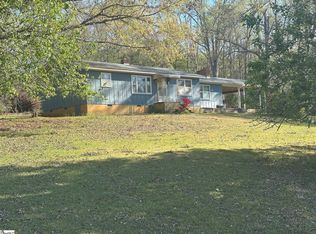 303 Revels Rd, Chesnee, SC 29323