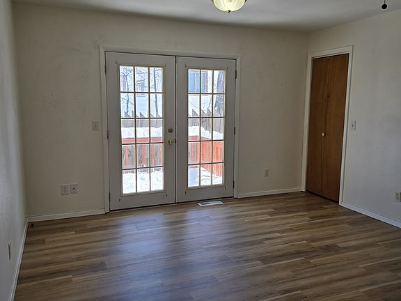 4th image of 429 Kathy Ln APT A