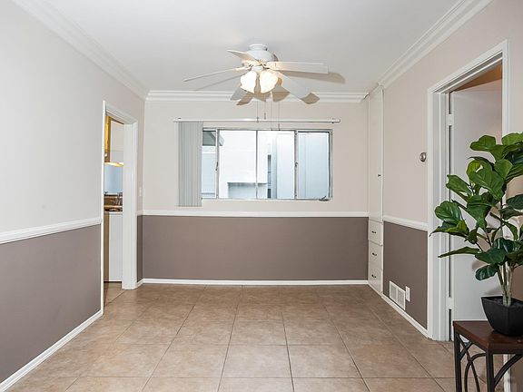 3rd image of 271 S El Molino Ave