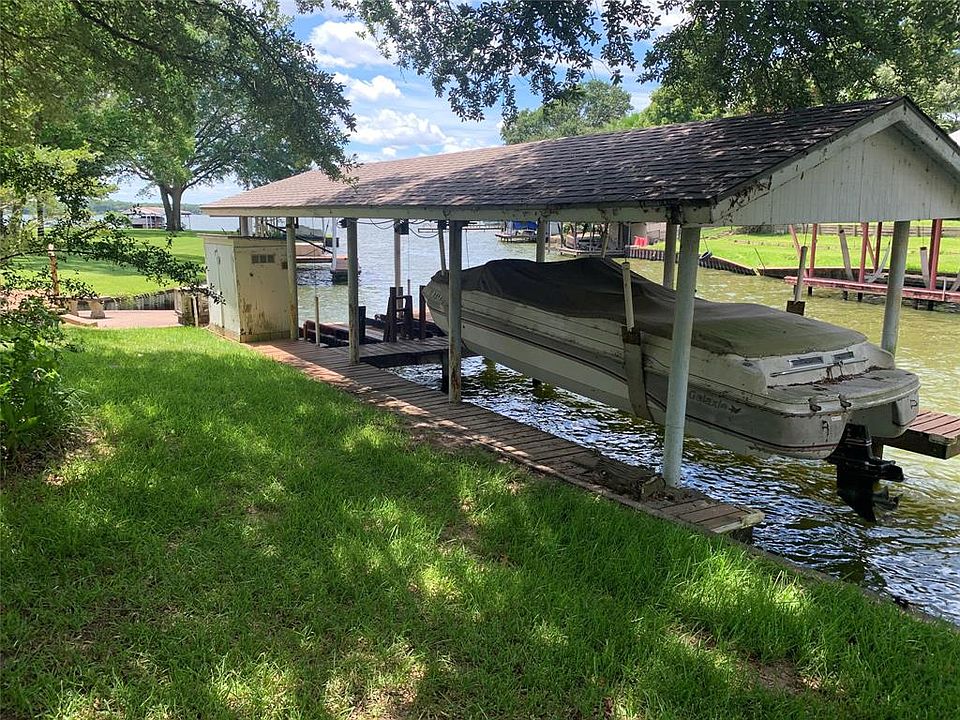 2nd image of 120 W Bayside Dr Lot 22