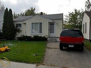 1st image of 126 E Barrett Ave