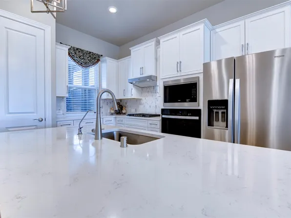 10009 Cloud Mist Dr, Houston, TX 77080