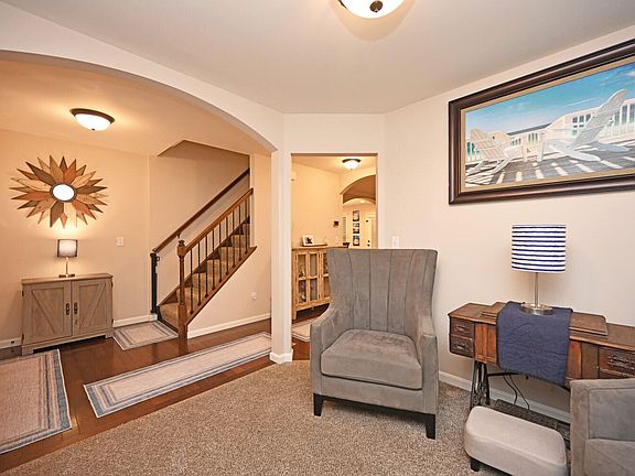 4th image of 10675 Fremont Dr