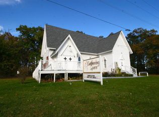 8494 State Road 21, Omro, WI 54963