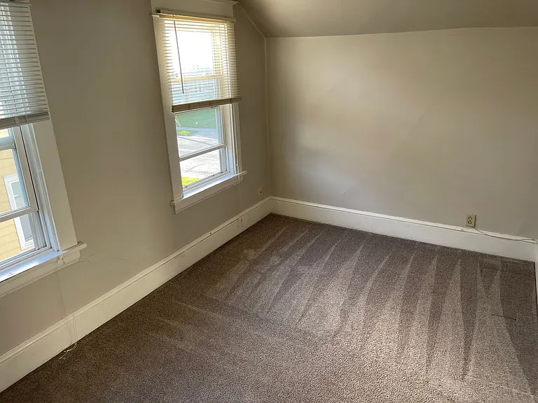 801 Scott Ave — Photo 6