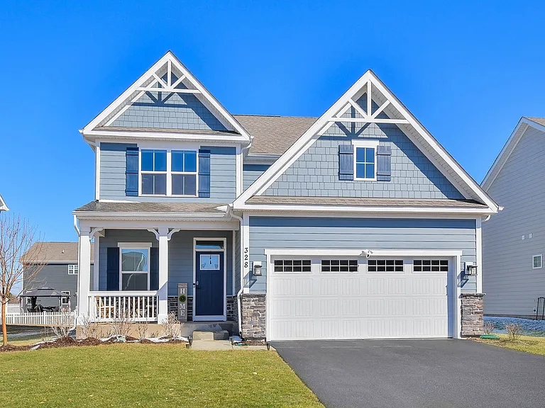 328 Carole St — Photo 1