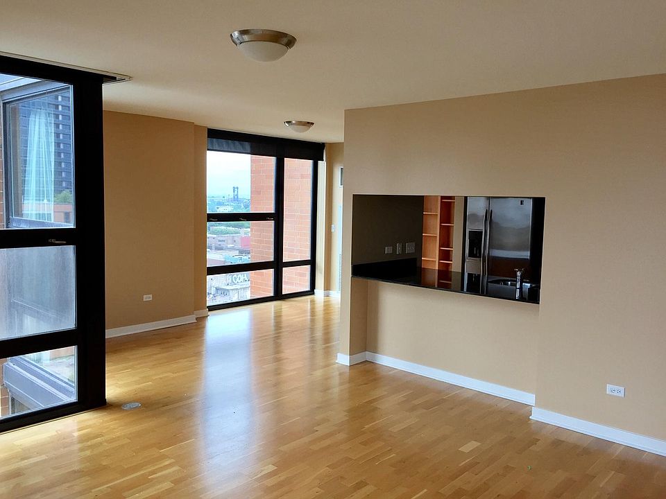 1st image of 1160 S Michigan Ave APT 1201