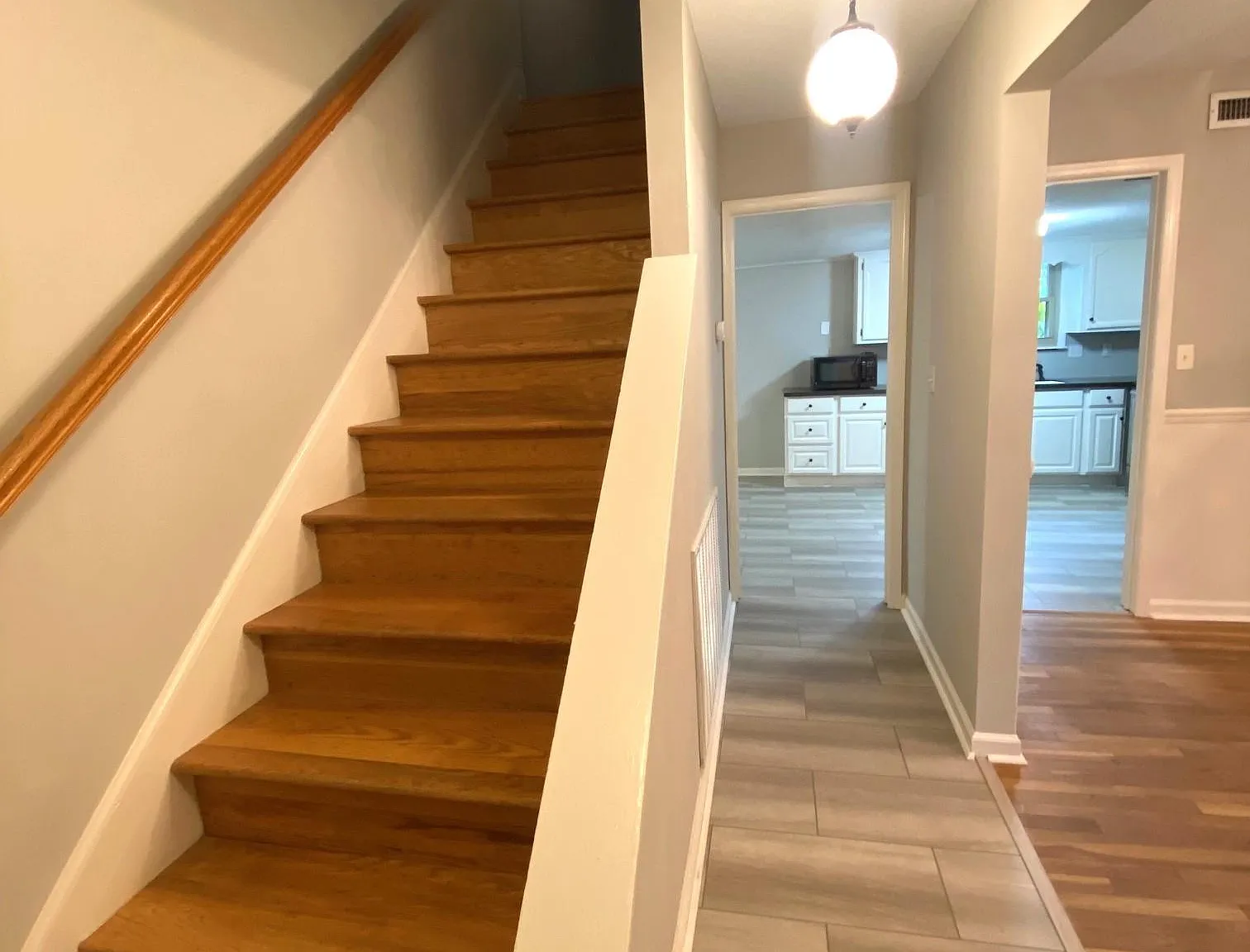 4 bed, 2.0 bath, 1801 sqft, $1,700 — Photo 2